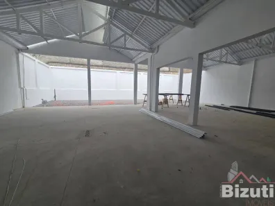Galpão/Depósito/Armazém para alugar, 702m² no Jardim das Orquídeas, Jundiaí