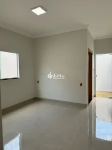 Casa com 2 Quartos à venda, 70m² no Jardim Brasília, Uberlândia
