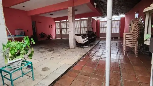 Sobrado com 5 Quartos à venda, 261m² no Vila Trujillo, Sorocaba