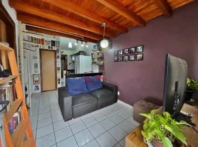 Sobrado com 3 Quartos à venda, 72m² no Parque Santa Fé, Porto Alegre