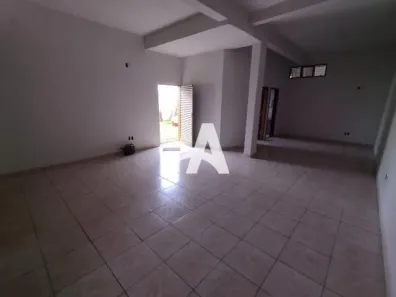 Sala Comercial para alugar, 60m² no Osvaldo Rezende, Uberlândia