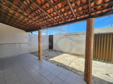 Casa com 2 Quartos à venda, 200m² no Aruana, Aracaju