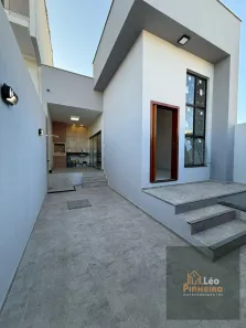 Casa com 3 Quartos à venda, 114m² no Novo Horizonte, Macaé
