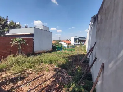 Lote/Terreno à venda, 200m² no Loteamento São Francisco, Piracicaba
