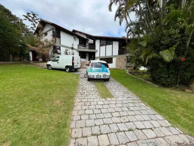 Casa de Condomínio com 4 Quartos à venda, 340m² no Cacupé, Florianópolis