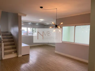 Casa com 3 Quartos para alugar, 190m² no Vila Marari, São Paulo