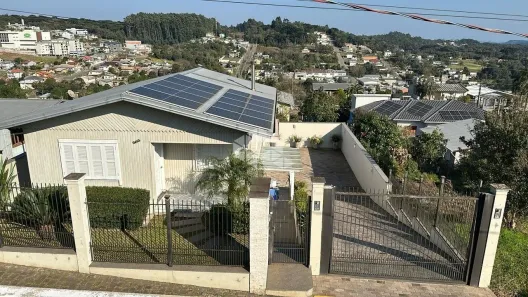 Casa com 4 Quartos à venda, 182m² no Centro, Garibaldi