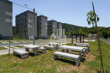 Apartamento com 2 Quartos para alugar, 50m² no São José do Imbassaí, Maricá