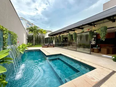 Casa de Condomínio com 5 Quartos à venda, 620m² no Jardim do Lago, Uberaba