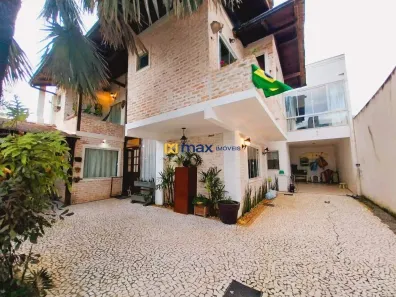 Casa com 2 Quartos para alugar, 80m² no Praia Brava de Itajaí, Itajaí