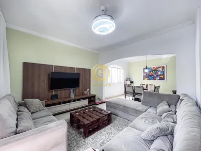 Casa com 3 Quartos à venda, 155m² no Residencial União, São José dos Campos