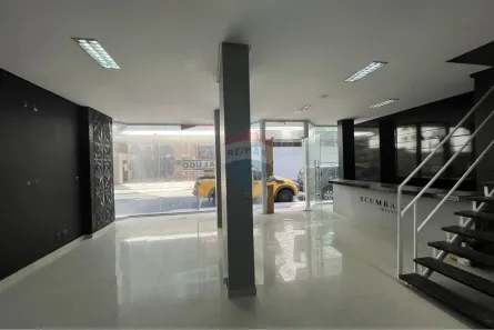 Sala Comercial para alugar, 120m² no Centro, Balneário Camboriú