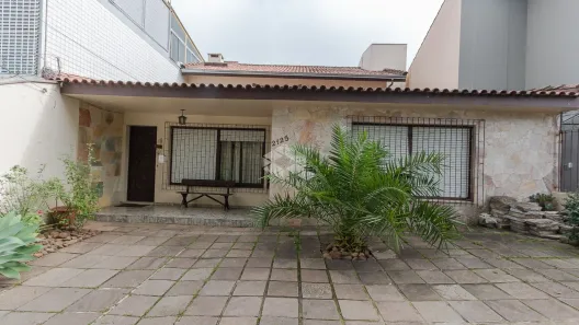 Casa com 4 Quartos à venda, 338m² no Passo da Areia, Porto Alegre