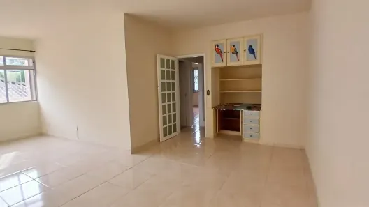 Apartamento com 3 Quartos para alugar, 115m² no Coqueiros, Florianópolis