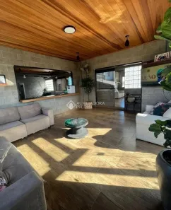 Casa com 3 Quartos à venda, 200m² no Rubem Berta, Porto Alegre