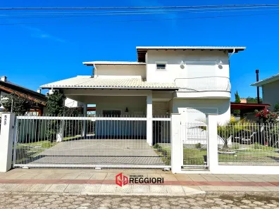 Casa com 4 Quartos à venda, 250m² no Ingleses do Rio Vermelho, Florianópolis