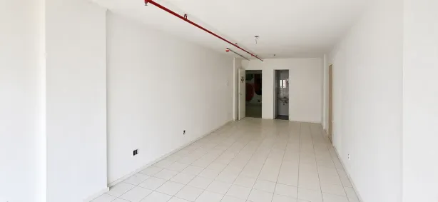 Sala Comercial para alugar, 32m² no Asa Sul, Brasília