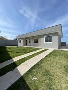 Casa com 2 Quartos à venda, 54m² no Jardim Atlântico Leste (Itaipuaçu), Maricá