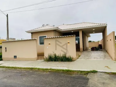 Casa de Condomínio com 3 Quartos à venda, 110m² no São Mateus, São Pedro da Aldeia