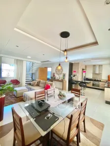 Sobrado com 4 Quartos à venda, 194m² no Canadá, Cascavel