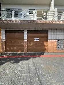 Prédio Comercial para alugar, 220m² no Parque Avenida, Maringá