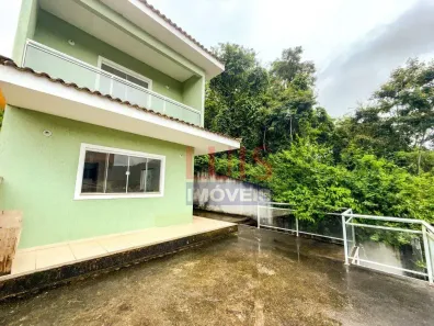 Casa com 3 Quartos para alugar, 130m² no Serra Grande, Niterói
