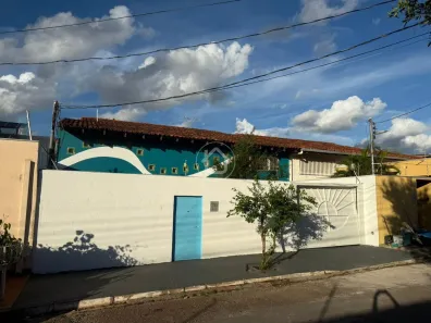 Sobrado com 3 Quartos à venda, 390m² no Boa Esperança, Cuiabá