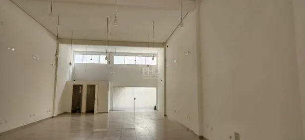 Ponto Comercial à venda, 180m² no Vila Gilda, Santo André