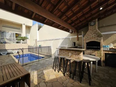 Sobrado com 3 Quartos à venda, 300m² no Água Fria, São Paulo