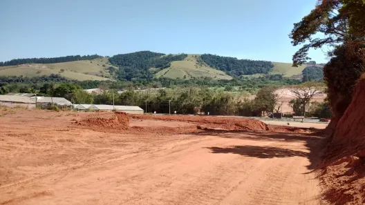 Lote/Terreno à venda, 520m² no , Bom Jesus dos Perdões