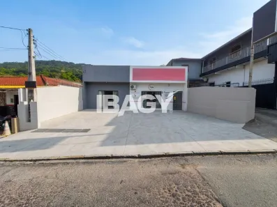 Ponto Comercial para alugar, 51m² no Jardim Janaína, Biguaçu
