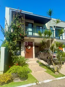 Casa de Condomínio com 3 Quartos à venda, 200m² no Beira Rio, Biguaçu