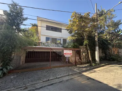 Sobrado com 4 Quartos à venda, 377m² no Sumaré, São Paulo