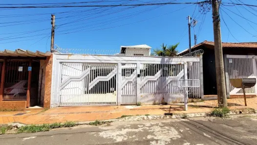 Sobrado com 2 Quartos à venda, 163m² no Monte Carlo, Campo Grande