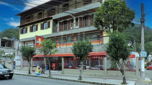 Prédio Comercial com 4 Quartos à venda, 559m² no Olaria, Nova Friburgo