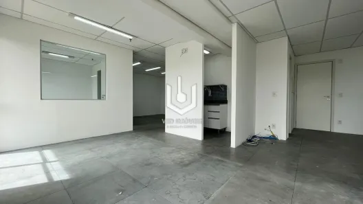 Sala Comercial à venda, 90m² no Vila Almeida, São Paulo