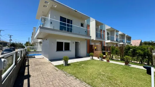 Sobrado com 3 Quartos à venda, 130m² no , Xangri-Lá