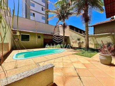 Casa com 4 Quartos à venda, 360m² no Santa Amélia, Belo Horizonte