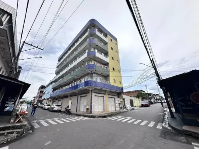 Apartamento com 2 Quartos para alugar, 40m² no Ponta Negra, Manaus