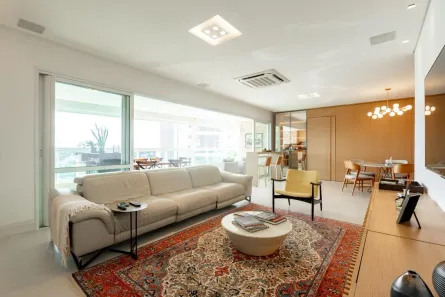 Apartamento com 2 Quartos à venda, 179m² no Zona 08, Maringá