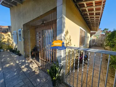 Casa com 2 Quartos à venda, 108m² no Centro, Bertioga