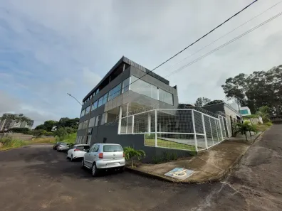 Ponto Comercial para alugar, 220m² no Vigilato Pereira, Uberlândia