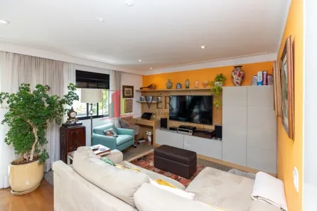 Apartamento com 3 Quartos à venda, 161m² no Vila Nova Conceição, São Paulo