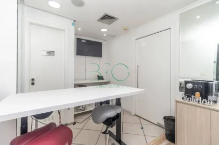 Sala Comercial à venda, 38m² no Moema, São Paulo