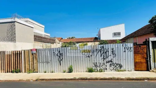 Lote/Terreno à venda, 300m² no Santa Marta, Uberaba