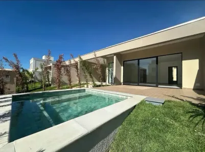 Casa de Condomínio com 3 Quartos à venda, 172m² no Residencial Jardins Lyon, Aparecida de Goiânia