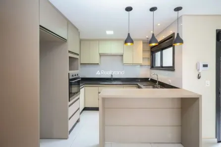 Sobrado com 3 Quartos à venda, 161m² no Tingui, Curitiba