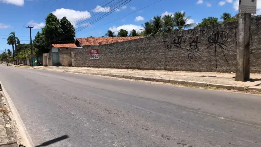 Lote/Terreno à venda, 2785m² no Camará, Aquiraz