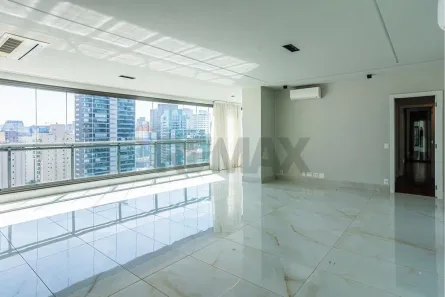 Apartamento com 2 Quartos para alugar, 134m² no Vila Nova Conceição, São Paulo