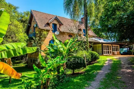 Casa com 3 Quartos à venda, 400m² no Arquipélago, Porto Alegre